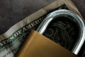 Decoy Safes: Outsmart Thieves Before They Strike